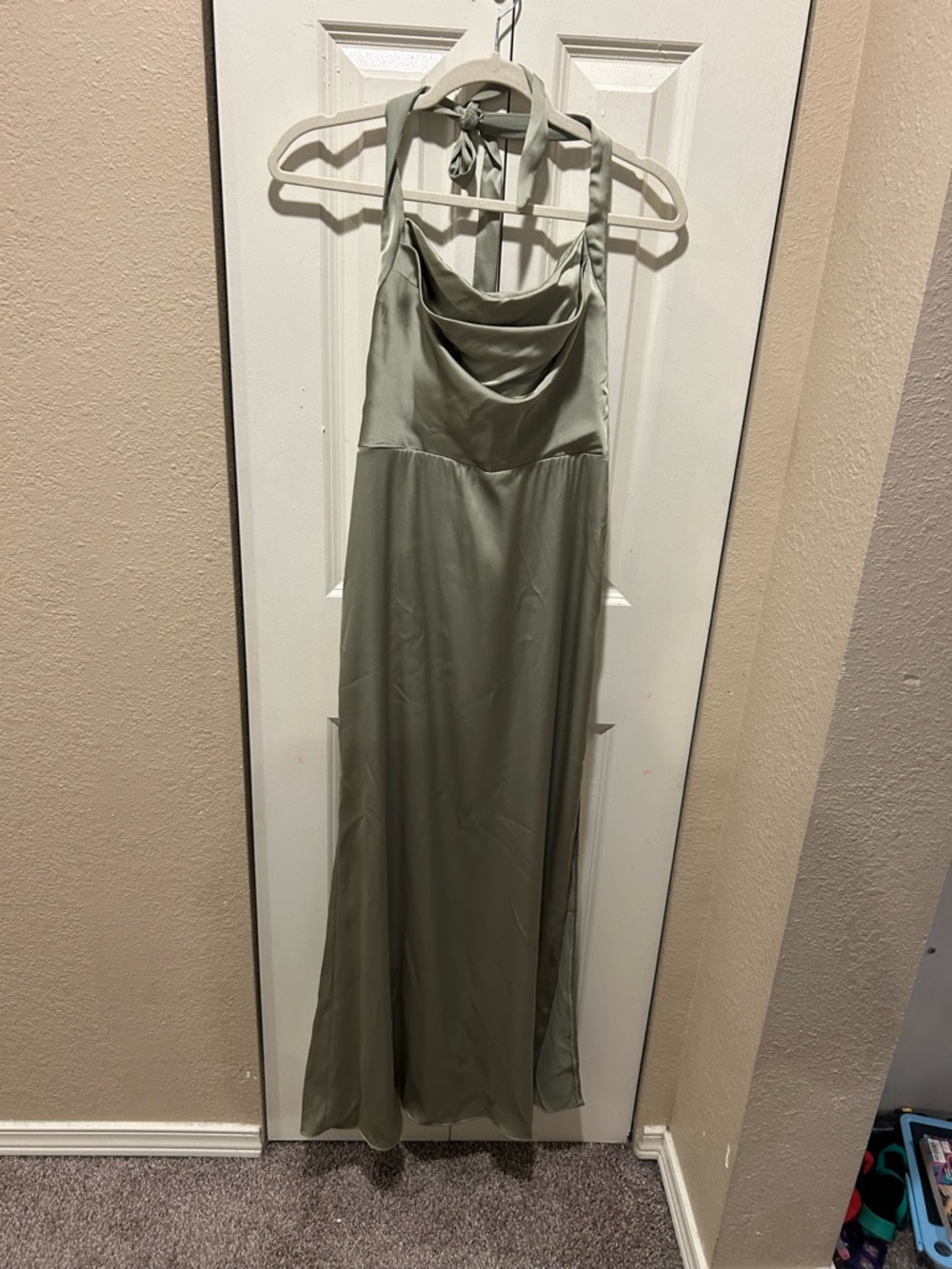 NWT Azazie Milo Bridesmaid Pistachio Satin Dress , XS /0 - Picture 8 of 13